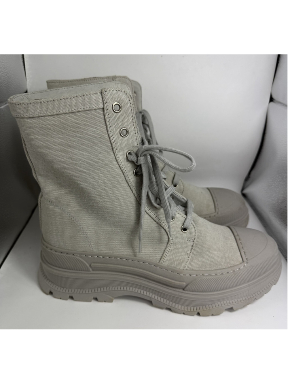 FREE PEOPLE Women "Camp Out" Canvas Lace Up Combat Boots Dove Grey EU 40/US 9.5